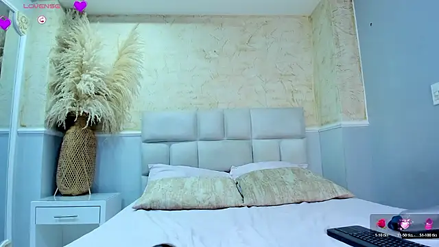 CristineCaru online show from 02/05/26, 11:37