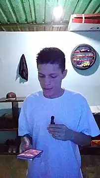 elinnki online show from 04/08/26, 07:58