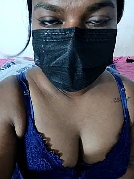 Snapshot of chubybabi chatting on 10/19/25, 06:47 chubybabi online show from 10/19/25, 06:47