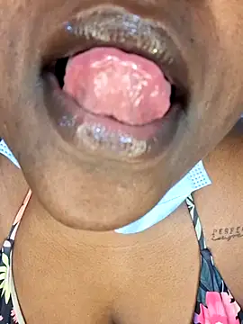 Snapshot of chubybabi chatting on 04/12/26, 06:24 chubybabi online show from 04/12/26, 06:24