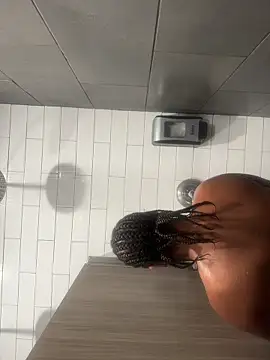 reinagotthroat online show from 03/21/26, 02:20