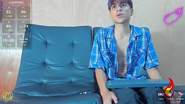 spicy adonhis online show from 10/13/25, 01:11