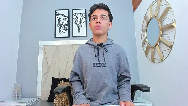 owen  johnson online show from 09/12/25, 11:43