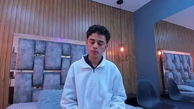 owen  johnson online show from 12/14/25, 11:48