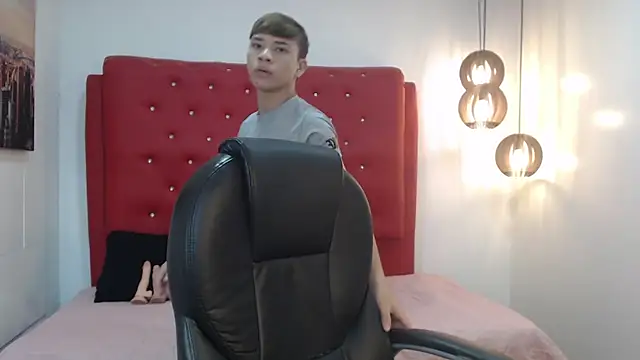 nathanclay online show from 11/22/25, 03:49