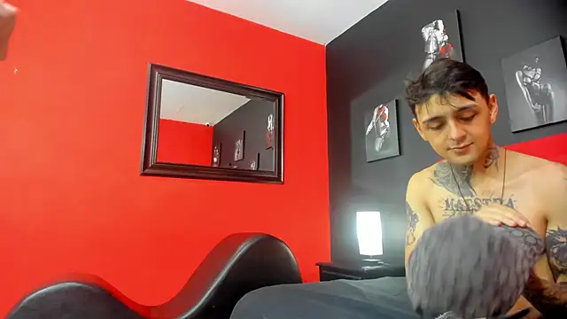 Snapshot of lilyth_adam chatting on 10/29/25, 07:37 lilyth adam online show from 10/29/25, 07:37