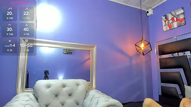 Snapshot of lilyth_adam chatting on 11/21/25, 02:10 lilyth adam online show from 11/21/25, 02:10