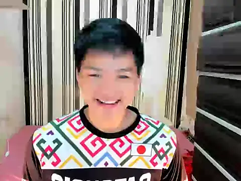 Snapshot of Mister_officer69 chatting on 03/15/26, 08:31 Mister officer69 online show from 03/15/26, 08:31