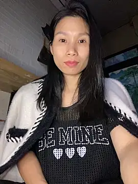 MinHiNi online show from 12/05/25, 06:55