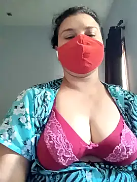 Snapshot of Tamil_Sivani chatting on 03/26/26, 03:23 Tamil Sivani online show from 03/26/26, 03:23