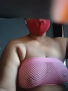 Snapshot of Tamil_Sivani chatting on 05/21/26, 02:40 Tamil Sivani online show from 05/21/26, 02:40