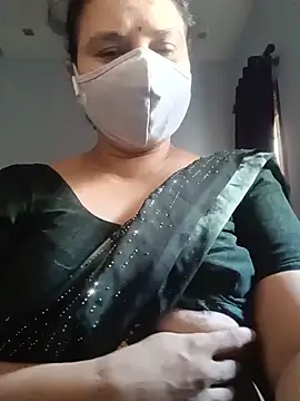 Snapshot of Tamil_Sivani chatting on 06/06/26, 03:22 Tamil Sivani online show from 06/06/26, 03:22