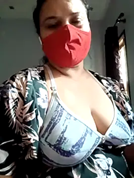 Snapshot of Tamil_Sivani chatting on 07/15/26, 03:17 Tamil Sivani online show from 07/15/26, 03:17