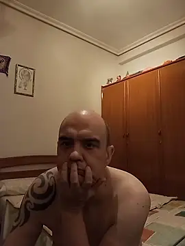 Snapshot of geli45 chatting on 04/11/26, 09:30 geli45 online show from 04/11/26, 09:30