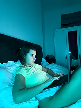 AlitaNova online show from 10/15/25, 10:59