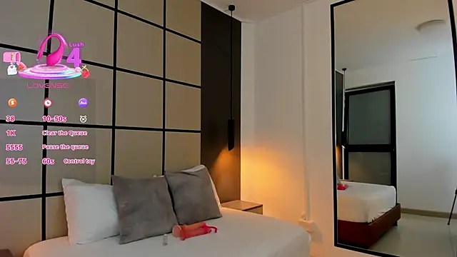 Snapshot of dana_daree chatting on 11/19/25, 07:14 dana daree online show from 11/19/25, 07:14