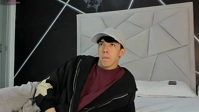 AerumChae online show from 03/24/26, 11:59