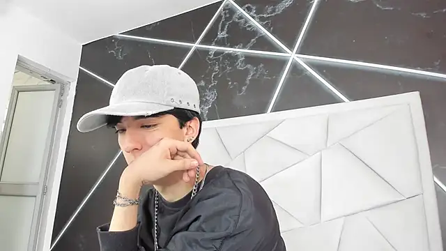 Snapshot of AerumChae chatting on 05/12/26, 12:13 AerumChae online show from 05/12/26, 12:13