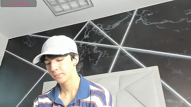 Snapshot of AerumChae chatting on 06/24/26, 02:49 AerumChae online show from 06/24/26, 02:49