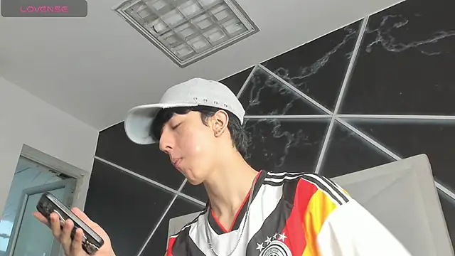 Snapshot of AerumChae chatting on 06/25/26, 12:31 AerumChae online show from 06/25/26, 12:31