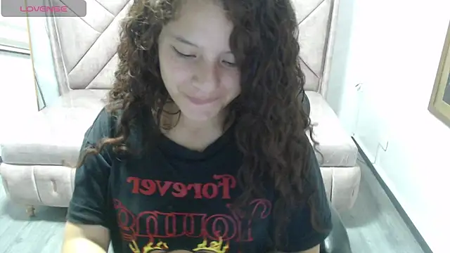 Velvet Moon V online show from 02/05/26, 07:40