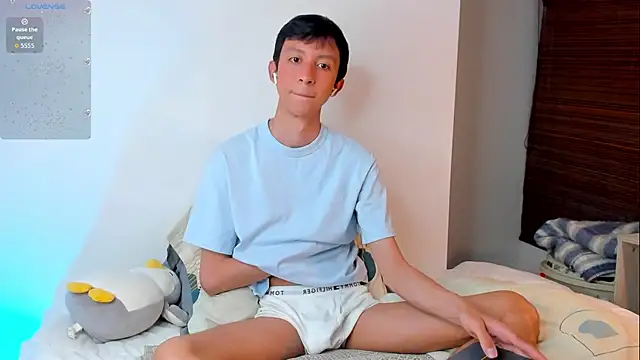 philip twinkk online show from 12/04/25, 01:48