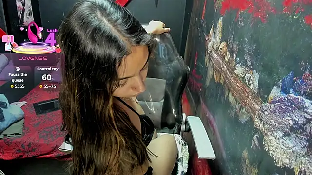 Snapshot of miatentazione chatting on 11/05/25, 03:56 miatentazione online show from 11/05/25, 03:56