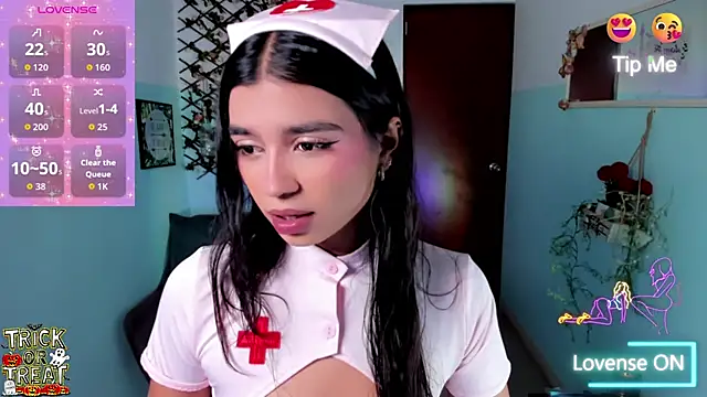 Elsa Pataky online show from 10/17/25, 02:19