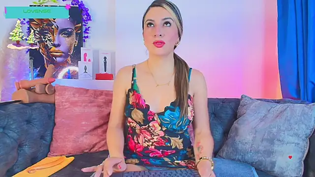 may wood online show from 12/03/25, 12:03