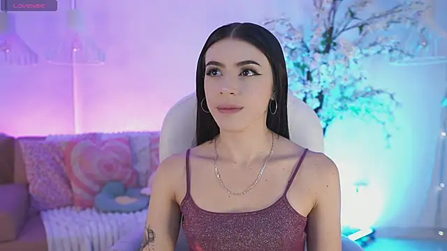 Snapshot of JadeSummerr chatting on 12/19/25, 11:39 JadeSummerr online show from 12/19/25, 11:39