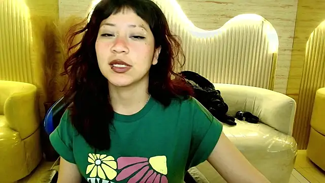 valentina r  online show from 03/12/26, 03:12