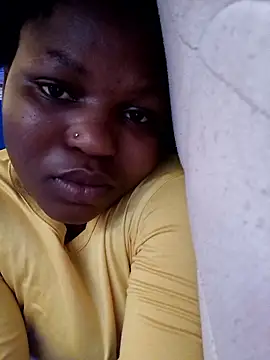 SweetHoney21  online show from 01/12/26, 07:46