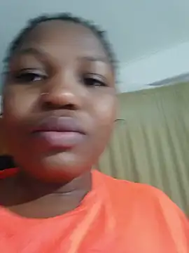 SweetHoney21  online show from 07/18/26, 05:33
