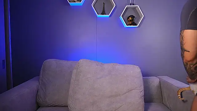 Paul Phoenix online show from 02/02/26, 07:45