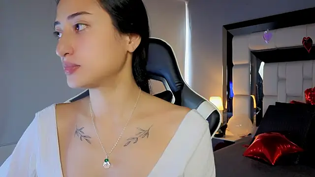 Adhara7 online show from 02/16/26, 08:16