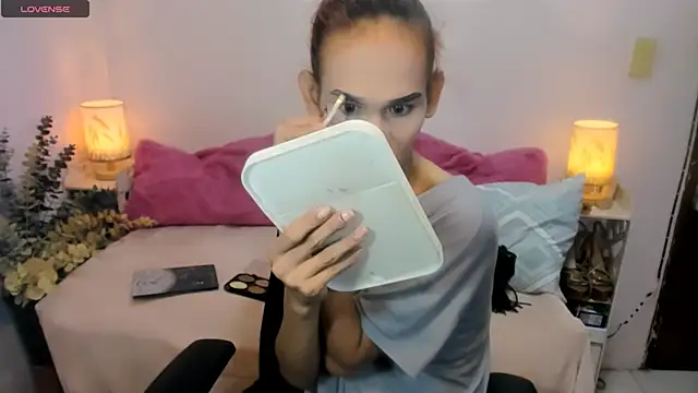 tsmokemachine online show from 10/11/25, 06:34