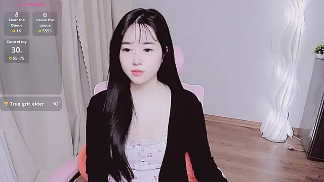 Miu-999 online show from 11/06/25, 02:12