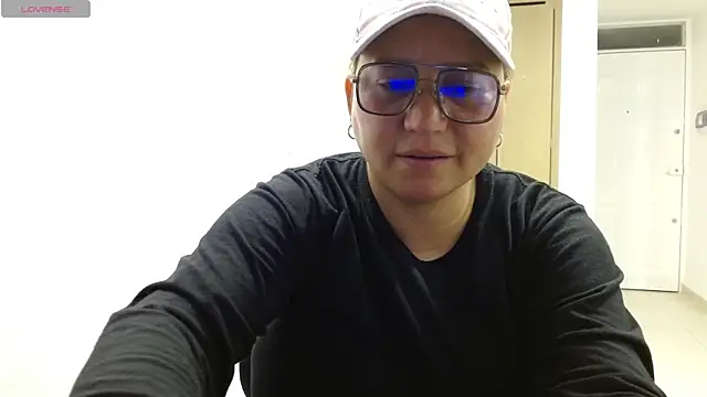 Snapshot of haashkyo chatting on 06/20/26, 07:11 haashkyo online show from 06/20/26, 07:11