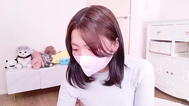 Snapshot of Fuwa_chan chatting on 09/24/25, 11:08 Fuwa chan online show from 09/24/25, 11:08