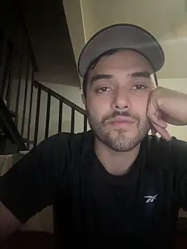 Snapshot of acmello83 chatting on 04/01/26, 12:44 acmello83 online show from 04/01/26, 12:44