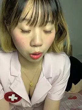 Snapshot of zhaomosheng125216 chatting on 11/26/25, 11:17 zhaomosheng125216 online show from 11/26/25, 11:17