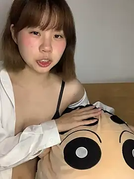 Snapshot of zhaomosheng125216 chatting on 04/08/26, 04:45 zhaomosheng125216 online show from 04/08/26, 04:45