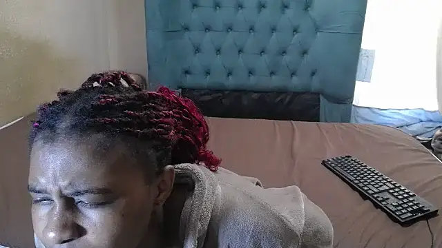 Snapshot of EbonyEssence chatting on 06/14/26, 12:51 EbonyEssence online show from 06/14/26, 12:51