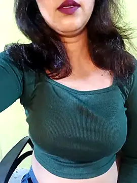 Snapshot of Ishani_Baby chatting on 10/05/25, 03:10 Ishani Baby online show from 10/05/25, 03:10