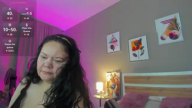 Snapshot of sandra_jackson chatting on 11/11/25, 02:55 sandra jackson online show from 11/11/25, 02:55