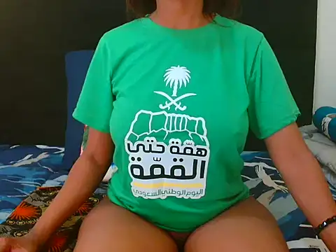 Snapshot of CreamySexyPussy chatting on 09/21/25, 03:24 CreamySexyPussy online show from 09/21/25, 03:24