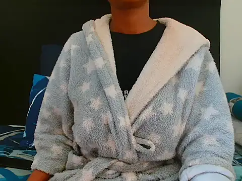 Snapshot of CreamySexyPussy chatting on 09/26/25, 09:02 CreamySexyPussy online show from 09/26/25, 09:02