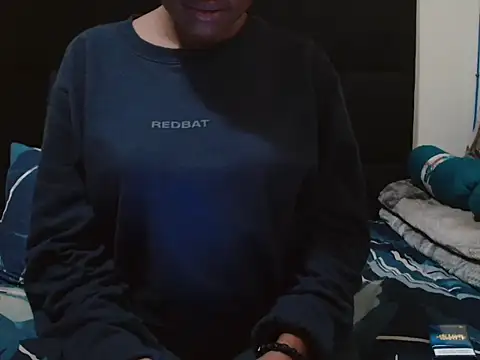 Snapshot of CreamySexyPussy chatting on 09/28/25, 04:45 CreamySexyPussy online show from 09/28/25, 04:45