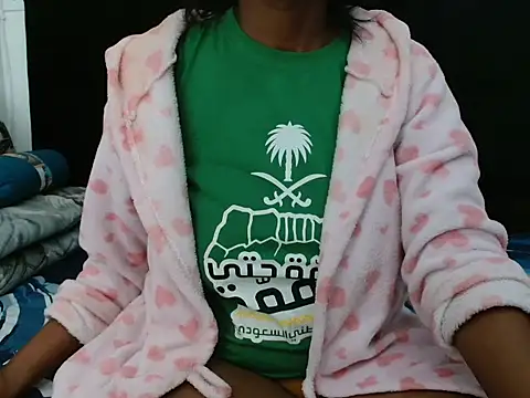 Snapshot of CreamySexyPussy chatting on 10/12/25, 05:06 CreamySexyPussy online show from 10/12/25, 05:06