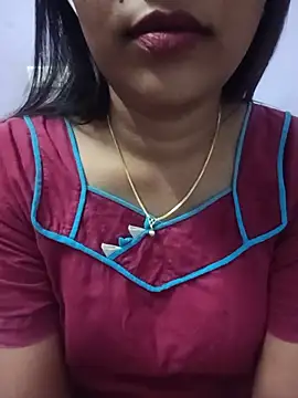 Snapshot of Tamil_kavinila chatting on 07/08/26, 04:50 Tamil kavinila online show from 07/08/26, 04:50